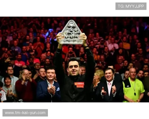 球员的“幕后”生活：日常训练和生活方式揭秘，职业球员的生活