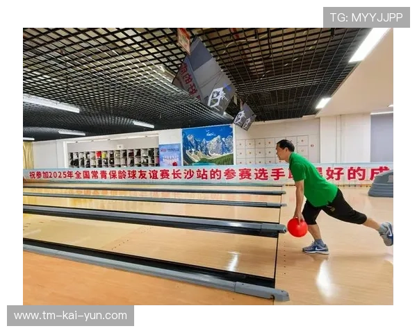 世界保龄球社区联赛推动校园俱乐部建设，保龄球俱乐部要多少钱